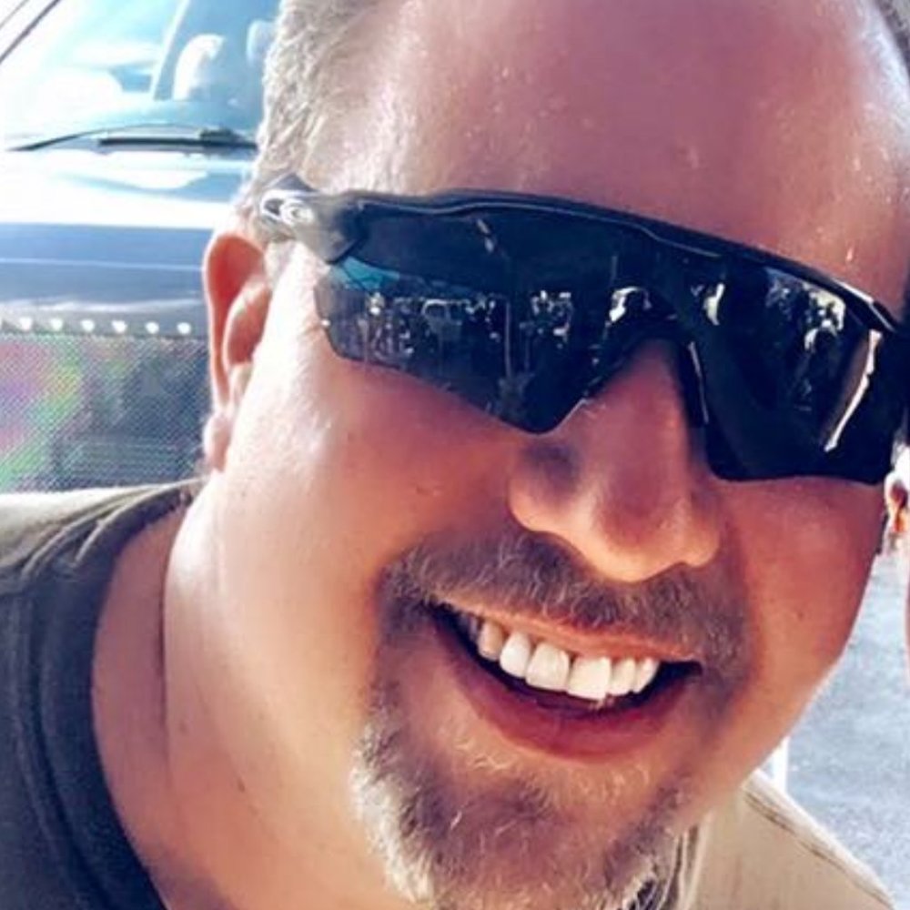 Meet your Posher, Todd